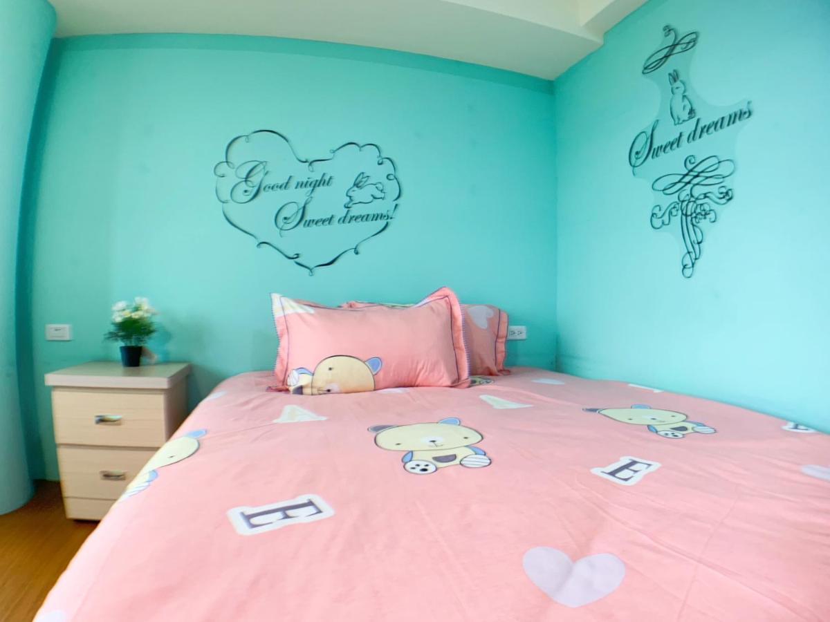 Ferienwohnung 星霖之家 Taichung Exterior foto